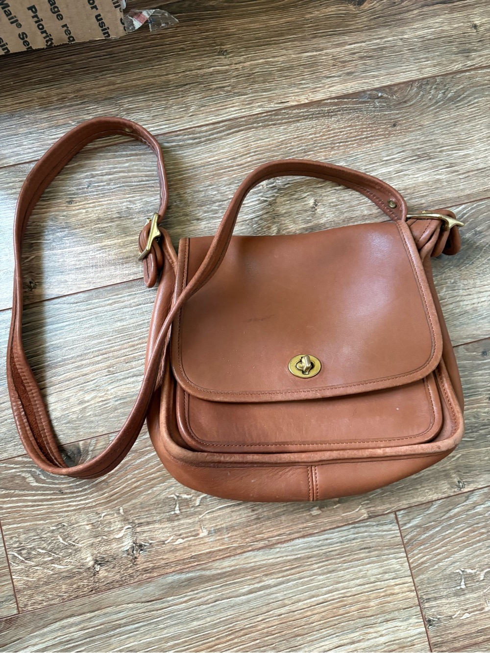 Vintage Coach ramblers legacy bag (style 9061) in British tangloved leather